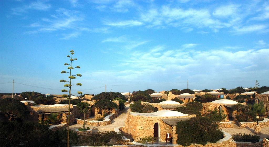 I Dammusi Di Borgo Cala Creta Hotel LMP Buitenkant foto