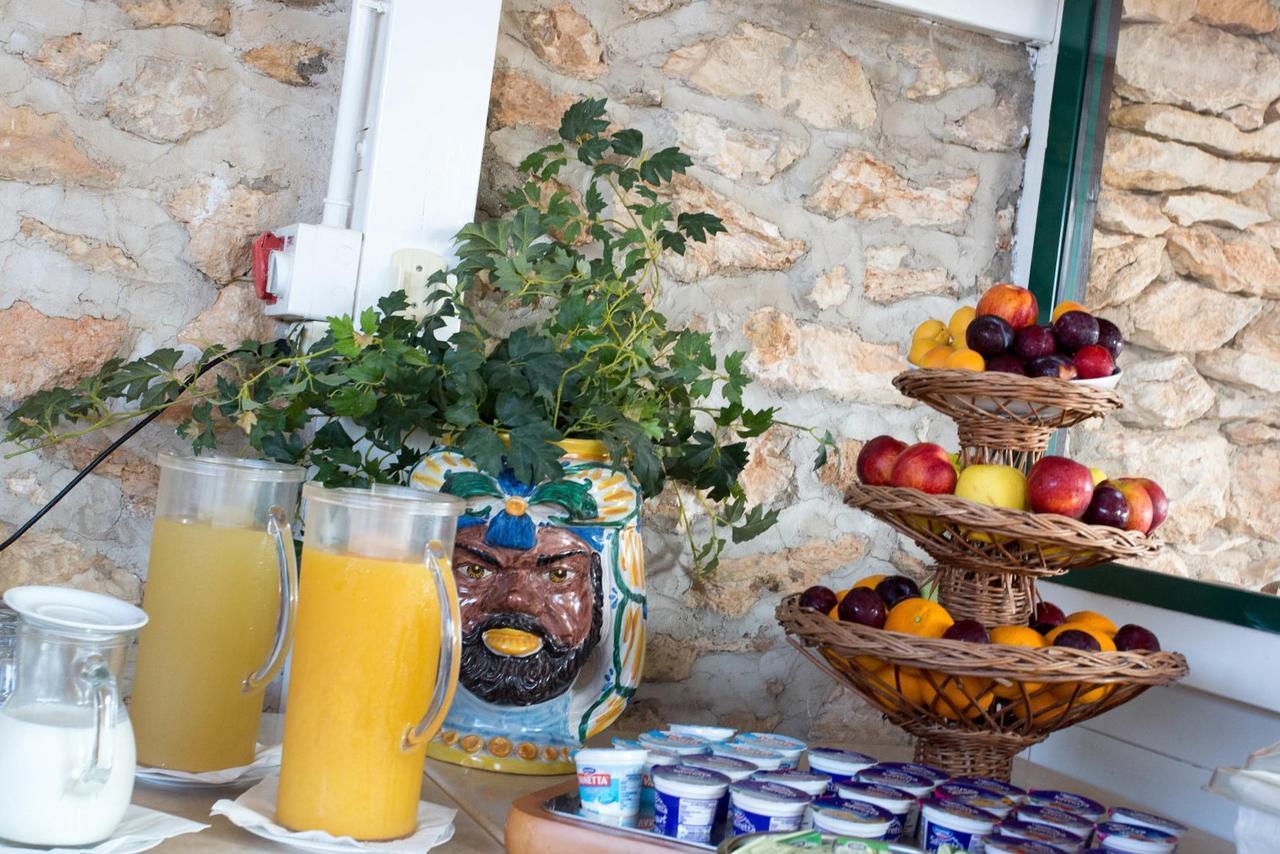 I Dammusi Di Borgo Cala Creta Hotel LMP Buitenkant foto